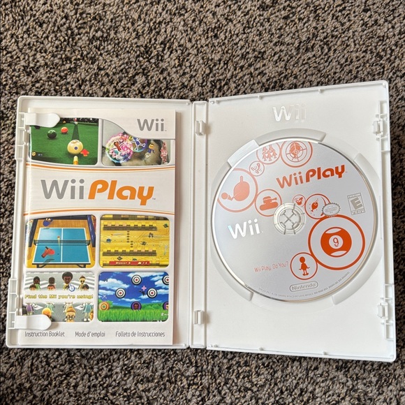 Nintendo Wii Play Game - Picture 3 of 4